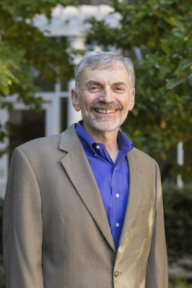 Finder said he feels a “strong sense of responsibility to meet and foster the intellectual curiosity and passion of undergraduate students” who are interested in modern Germany or the modern Jewish experience or both.