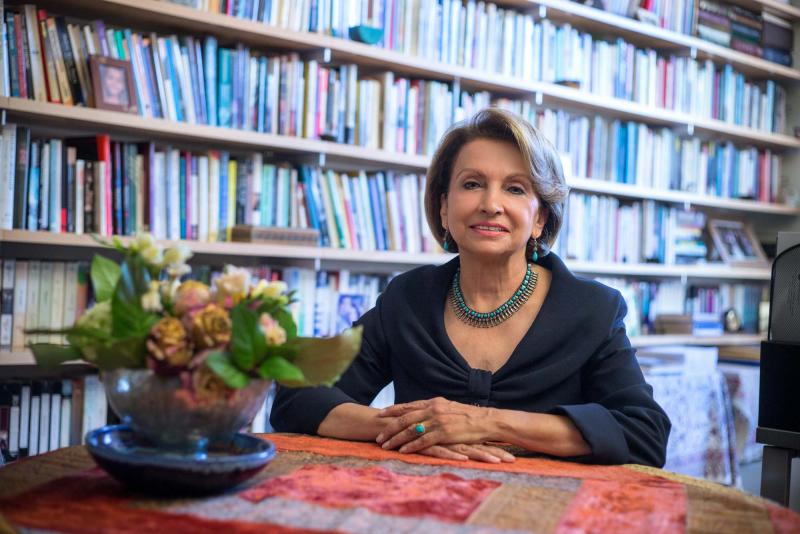 Farzaneh Milani, over almost four decades of teaching, creates in her classes “a community of fellow travelers who have free passage to unfamiliar territories.”