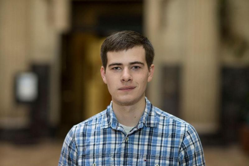 Benjamin Harris, Fourth-year double-major in Political and Social Thought and Physics