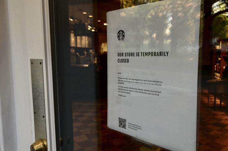 Closed Sign at Starbucks