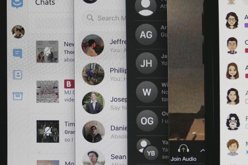 Keeping in Touch with Family Using Cellphone Apps